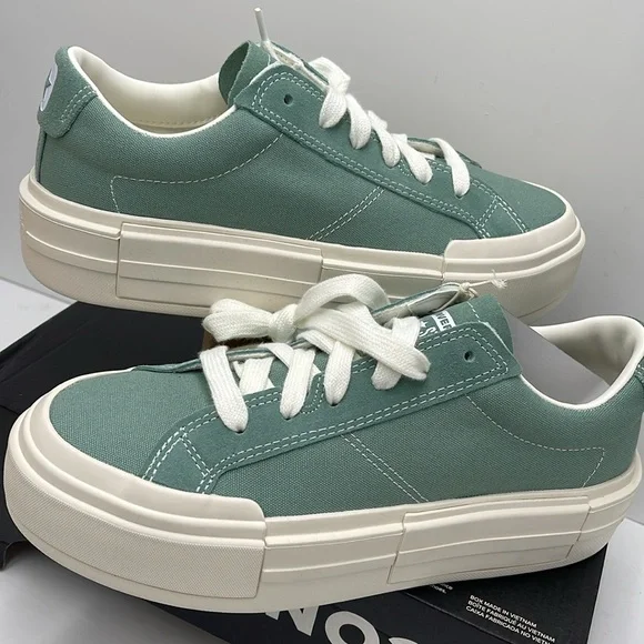 Converse Men’s CTAS CRUISE OXHERBY/EGRET/WHITE A09842C Platforms Sneakers